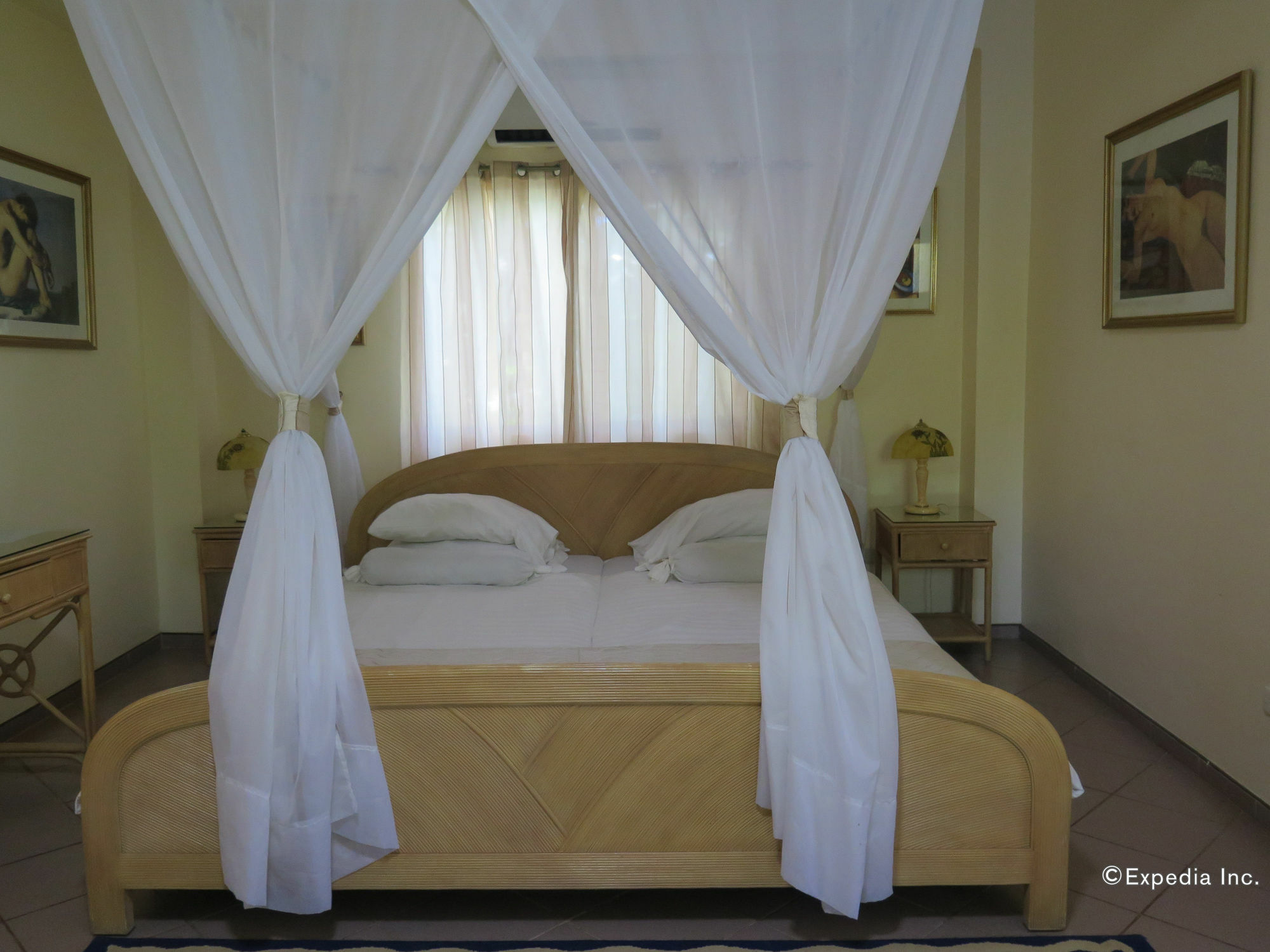 Sun Apartelle Panglao Extérieur photo